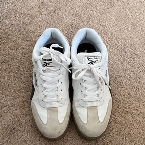 Reebok Women’s White and Tan Sneakers